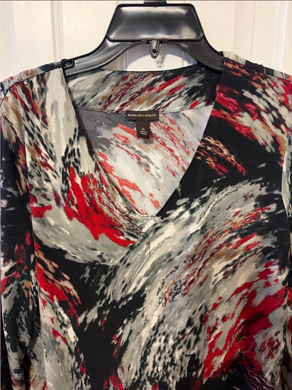 Dana Buchman Black Red Gray Abstract V-Neck Blouse